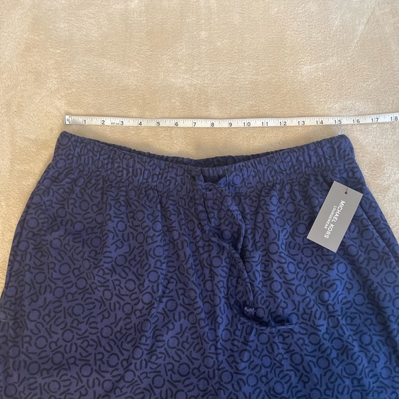 ***SOLD***Michael Kors Soft Drawstring Logo Lounge Pants - Size M - Picture 13 of 13